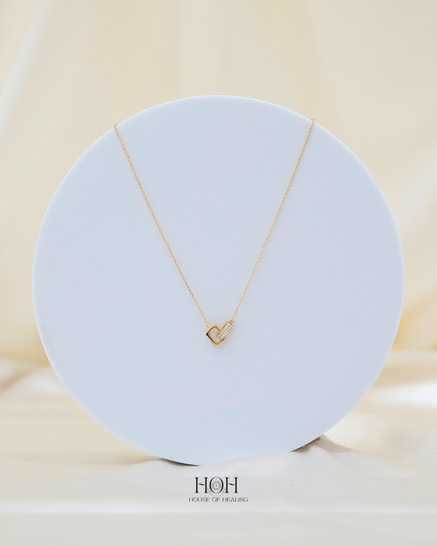 The Geometric Link Pendant