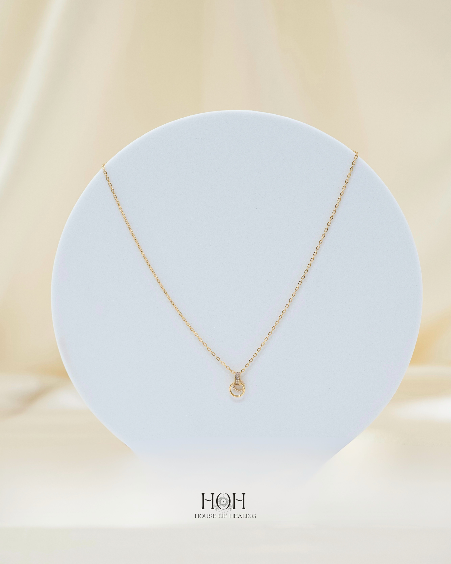 The Interlinked Pendant
