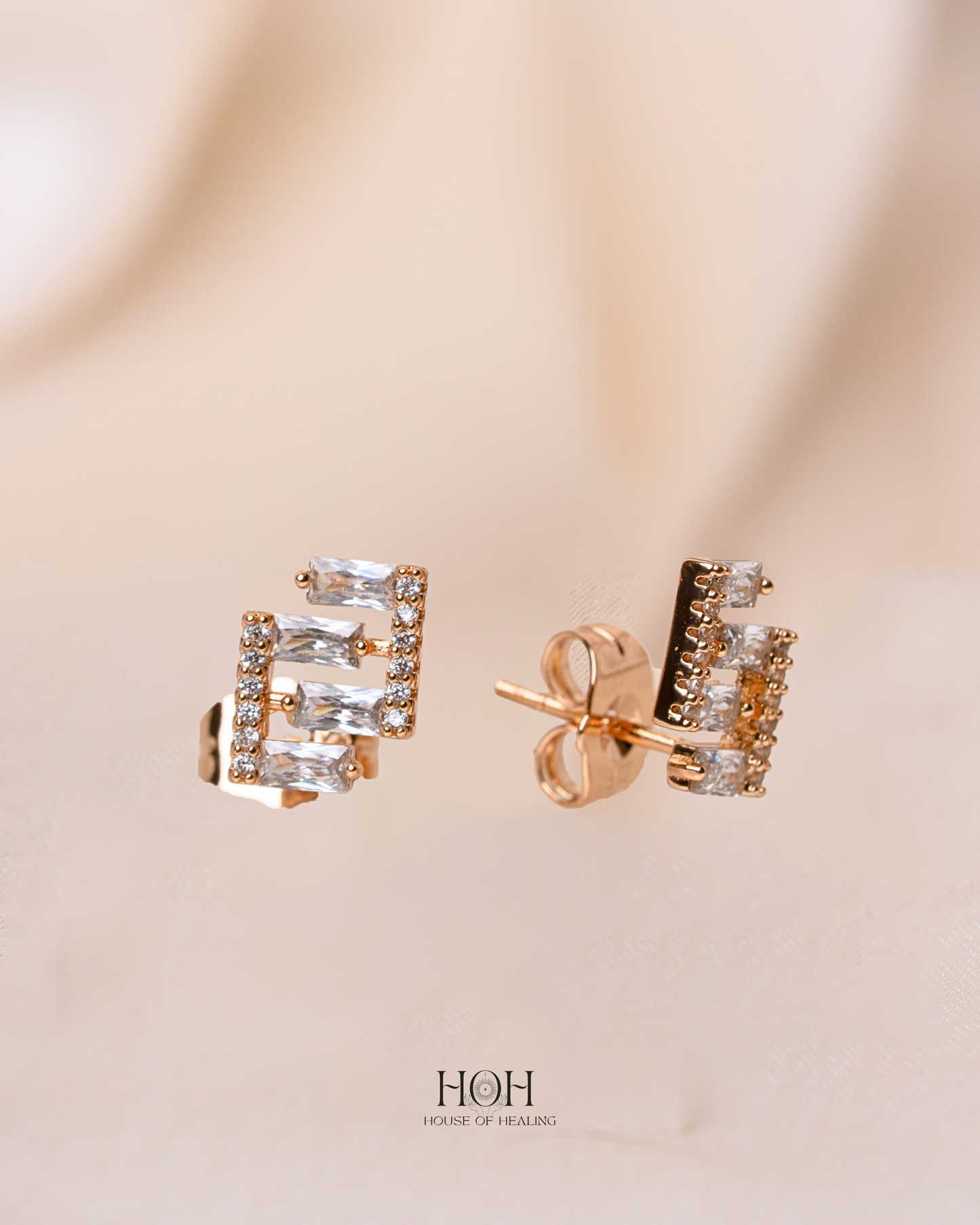 The Scala Baguette Stud
