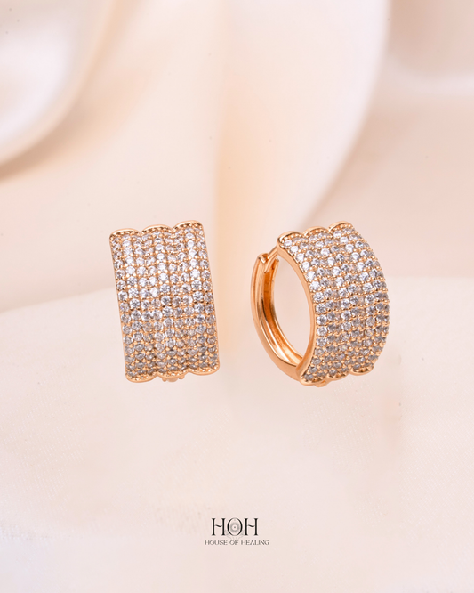 The Fluted Pavé Huggie